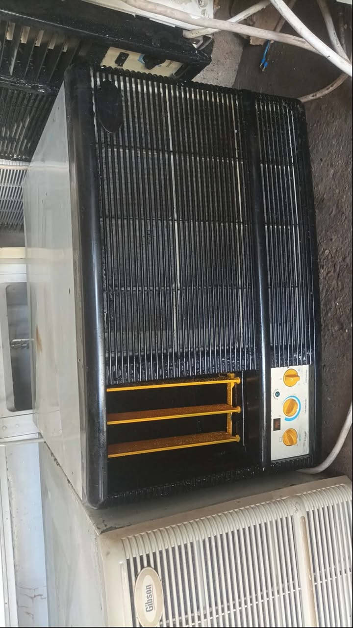 هسه اوك تزوجت بنت الناس بس ليش ماخذتها تبريد مو خطية يعني😂😂😂يلا عيوني شوفلي هالجمال كله والأسعار ع شرط تنافسيه وينهم اصحاب المحلات اطبكووو على صفحه😎😎😎


**إذا كنت صاحب هذا الإعلان وتريد حذفه لأي سبب، رجاءا أرسل رسالة إلى الدعم الفني**