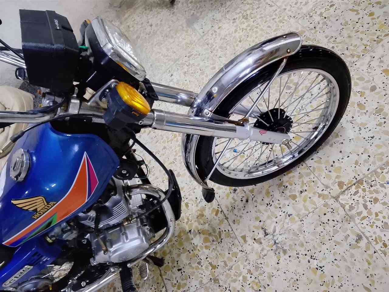 سلام وعليكم درجه سيجي نامه رقم وسنويه تحويل مباشر مكينه كرتون كفاله كهربيات جاهزه شاصي جيس زلق مابي دك هندر وتوكل السعرمليون600 وبيه مجال الشراي العنوان زبير تصال*********** وتساب موجود وبل خدمه
