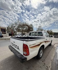 هايلوكس • ٢٠١٠ • بدون حادث