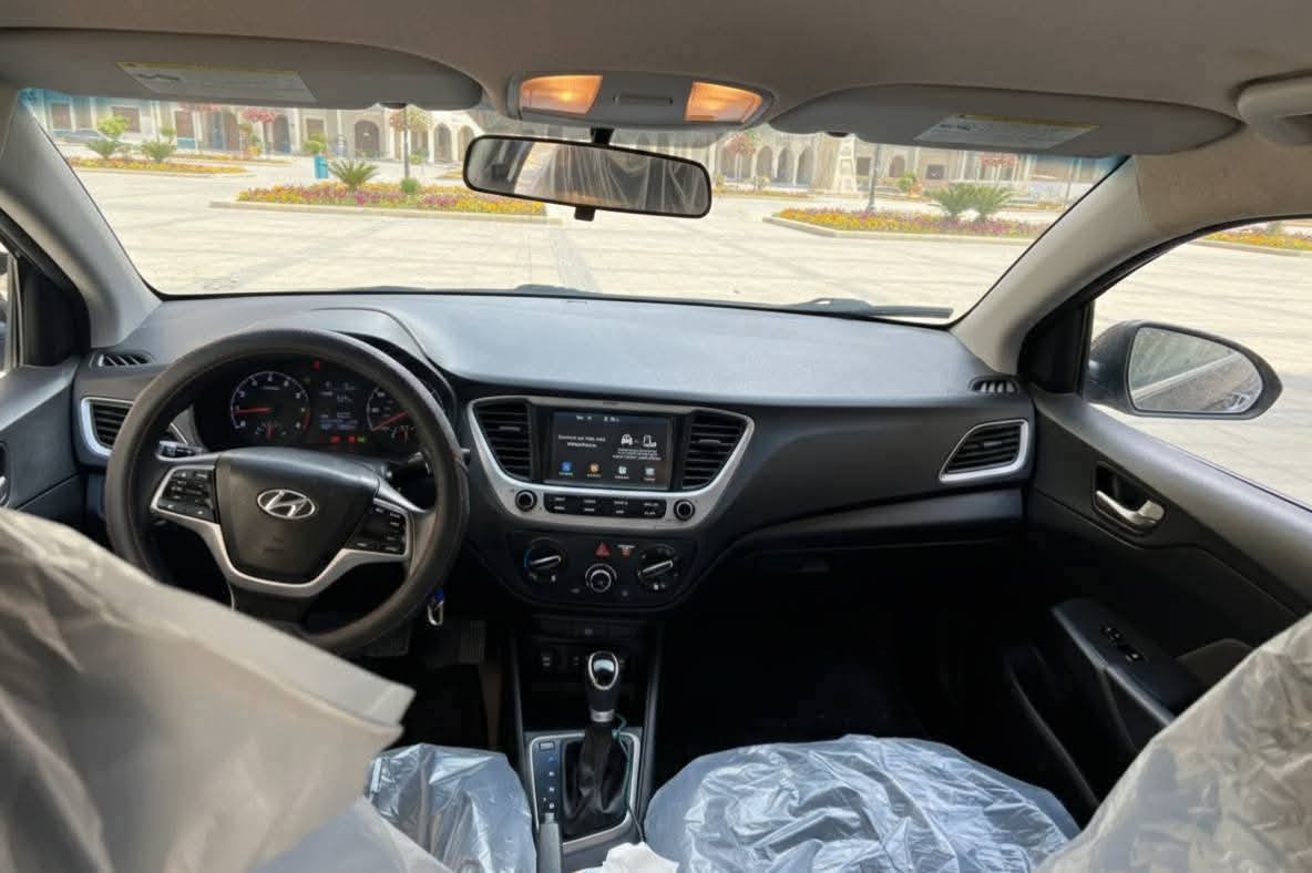 هونداي اكسنت 2020 رقم بغداد معوقين ضربه جاملغ امامي ألايمن  وبارد باب سايق جاهزه سياره مكينه 1600 دوش كير at ماشية 60  سعر105 بيه مجال ***********
