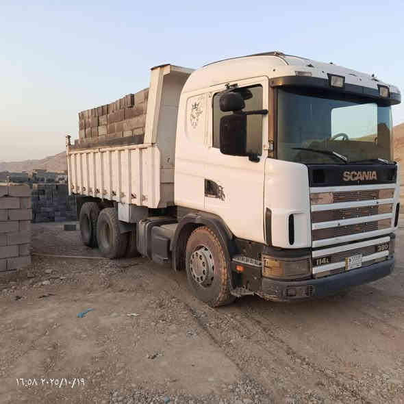 السلام عليكم سكانيا للبيع 2001 رقم بغداد حجم المحرك 380 عنوان دوز سعر 210 رقم الهاتف***********
