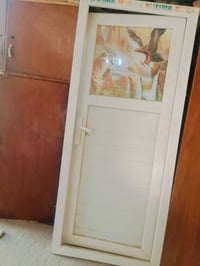 باب ألمنيوم • للبيع • ديكور