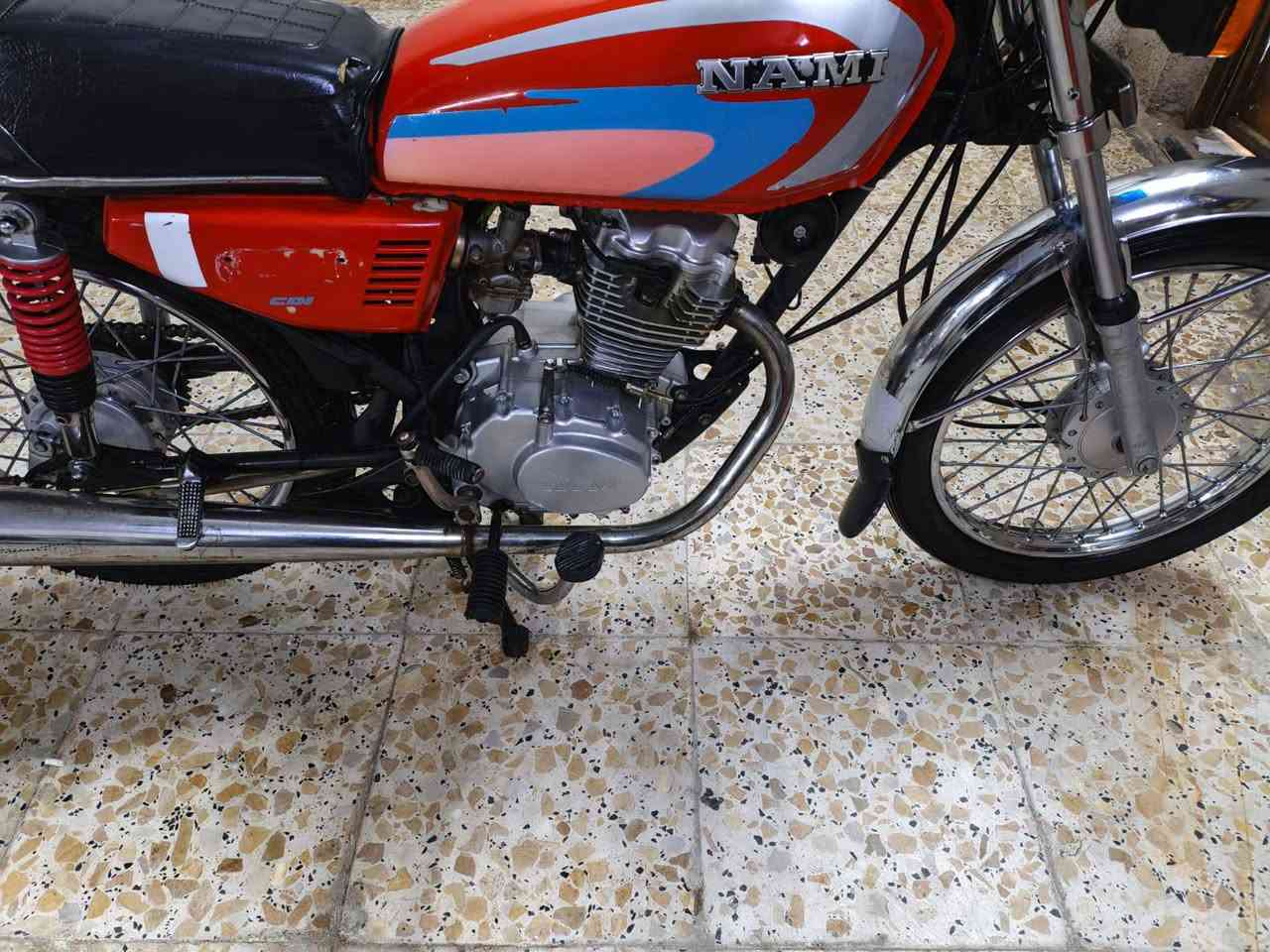 سلام وعليكم درجه نامه مديل23 اوراق سكنر سكنر كهربيات كله شقاله مكينه بلاد ناعمه لاصوت ولا دخانه دكت هندر السعر700 وبيه مجال الشراي العنوان زبير تصال*********** وتساب موجود بل خدمه
