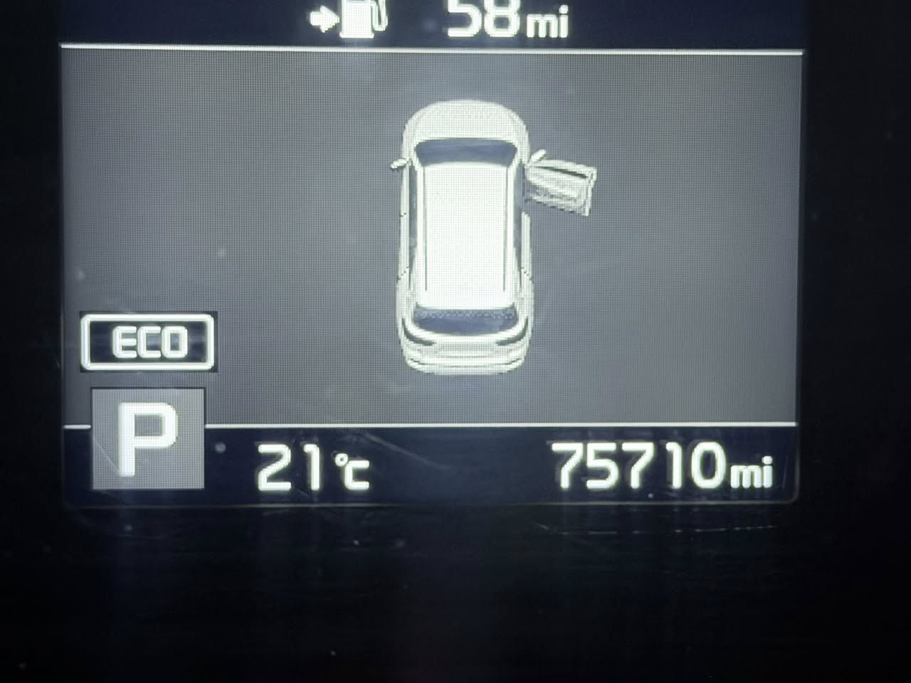 السلام عليكم  سياره سورنتو موديل 2019 وارد امريكي صور حادث بل منشور  مكينه. كير. مكفول تبريد ثلج رقم بغداد مكان سياره بغداد الصدريه السعر 146 هـ***********
