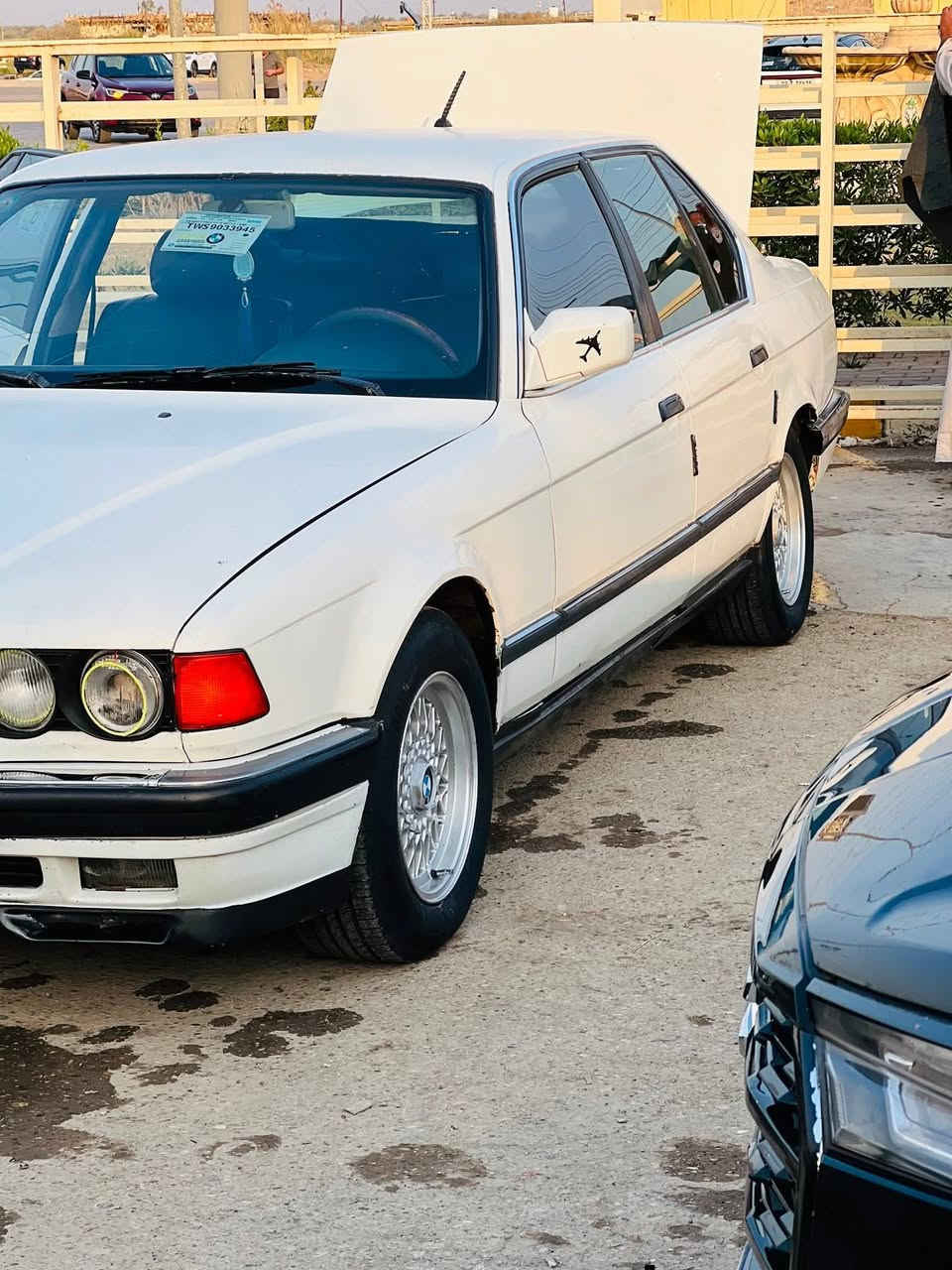 سلام عليكم بي ام 750 12 سلندر غرفه بل جيس كير مكينه حداديه 50/100 موديل 89 يرهم مراوس ب735 او 740  رقم بغداد تحويل ثاني يوم ***********السعر 55
