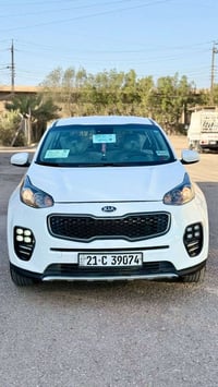 للبيع كيا سبورتج وارد امريكي موديل 2017 لون ابيض حادث السياره بنيد ورب...