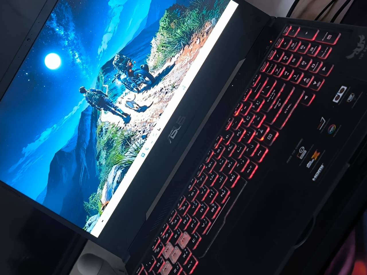 بكرت شاشة RTX 2060 القوية Asus TUF الجهاز بنضافه عاليه كلش وسعر🔥
بكرت شاشة RTX 2060 القوية Asus TUF الجهاز بنضافه عاليه كلش
للبيع – لابتوب ASUS TUF Gaming FX505DV
ملحقات أصلية – حالة ممتازة
المواصفات:
المعالج: AMD Ryzen 5 3550H – أداء ممتاز للألعاب والمونتاج
كرت الشاشة: NVIDIA GeForce RTX 2060 – 6GB GDDR6
الرام: 16GB DDR4 – مثالي للألعاب الثقيلة وبرامج التصميم
التخزين: 512GB SSD NVMe – سرعة عالية في تحميل الألعاب والبرامج
الشاشة: 15.6 إنش  Full HD 1080p – 120Hz – 
النظام: Windows 11 مفعل
الكيبورد: إضاءة خلفية RGB جذابة
التبريد: نظام تبريد مزدوج يحافظ على الأداء حتى مع الألعاب الثقيلة
سعرها بس 775 الف مكاني بغداد 
تواصل واتساب فقط ***********
