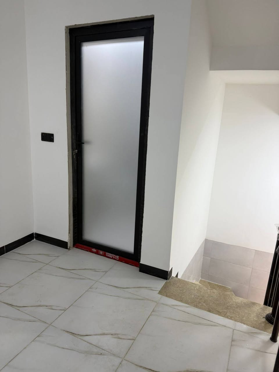 للبيع بيت بناء حديث
مساحه، 65م شارع سليم
قرب اسواق النبأ العظيم 
طابقين 3غرف نوم وصاله
 ومطبخ وصحيات  
للاستفسار مكتب منير درويش للعقار 
موبايل واتساب ماسنجر 
***********
