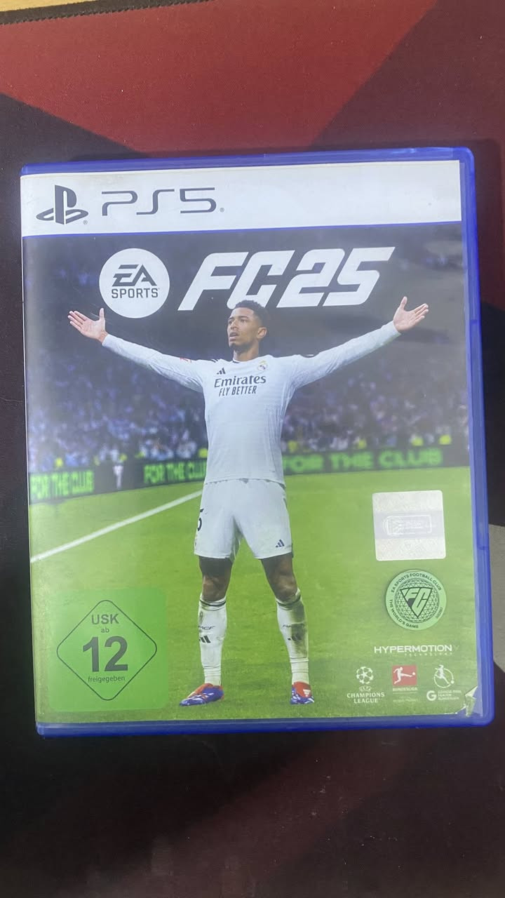 Fc25 مستخدم قوائم انكليزية تعليق عربي ٢٠ الف
العنوان : الكرادة كمب سارة 
تواصل واتساب : ***********
