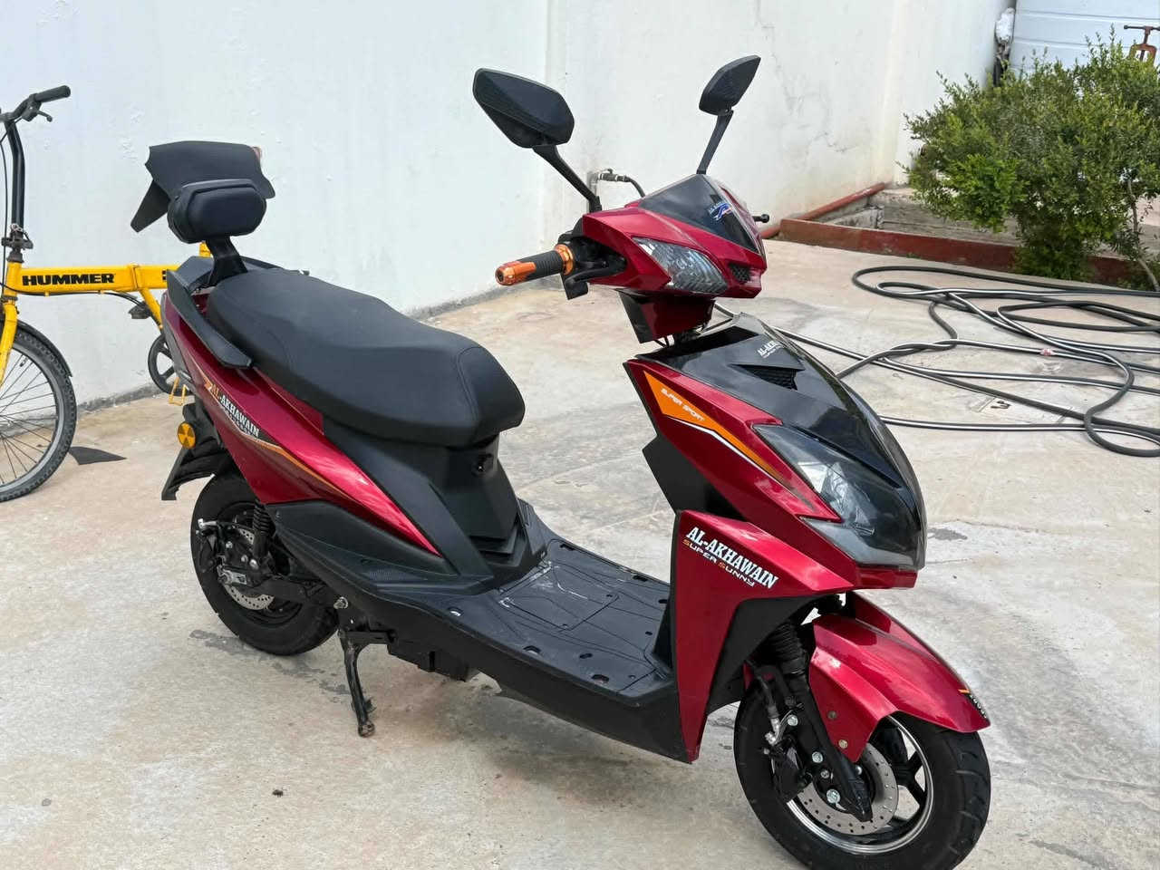 موطور سكنس موديل 25  موطور نضافه فول بطاريات واحد على واحد
كهربائيات شغاله اضويه اشاير ڱڵـه  شغاله فول السعر 600
وبي مجال الستفسار الاتصال علئ هاذه الرقم ***********
