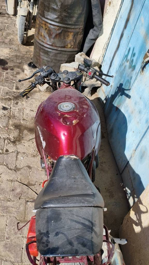 دراجه بطحه  ابيعها ع وضعها العقل واكف فقط

600 الف 
مكانها الانبار هيت هيت, الأنبار


**إذا كنت صاحب هذا الإعلان وتريد حذفه لأي سبب، رجاءا أرسل رسالة إلى الدعم الفني**