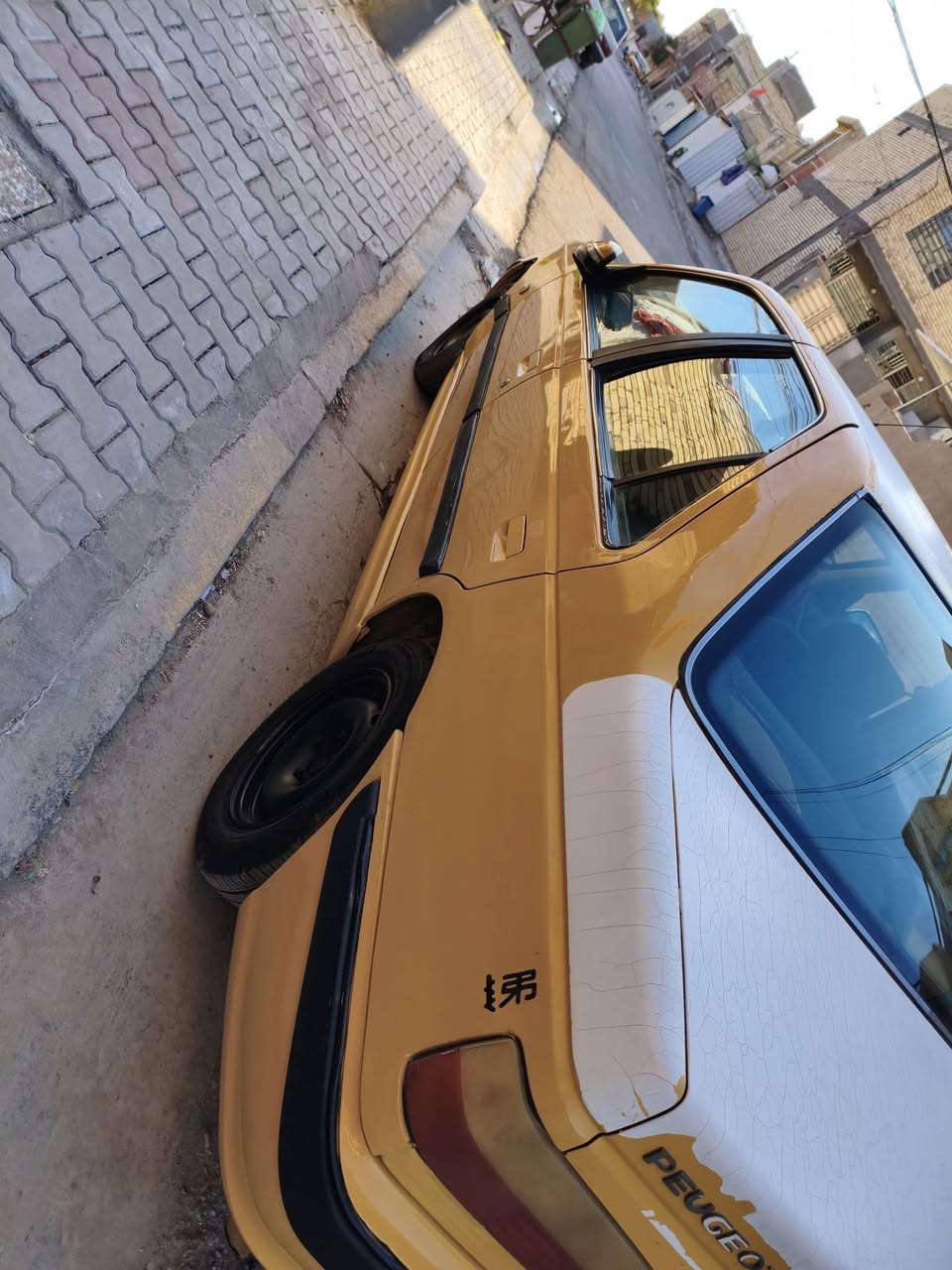 السلام عليكم للبيع بيجو بارص موديل 2015مكينه وكير جدد وتايرات جدد وباتري جديد عليها ادامه كاملة رقم بغداد مشروع وطني بسمي تحويل ثاني يوم
السعر 45وبيها مجال بسيط حك الجيه استفسار ع الرقم ***********
مكان الحسينية الراشديه
