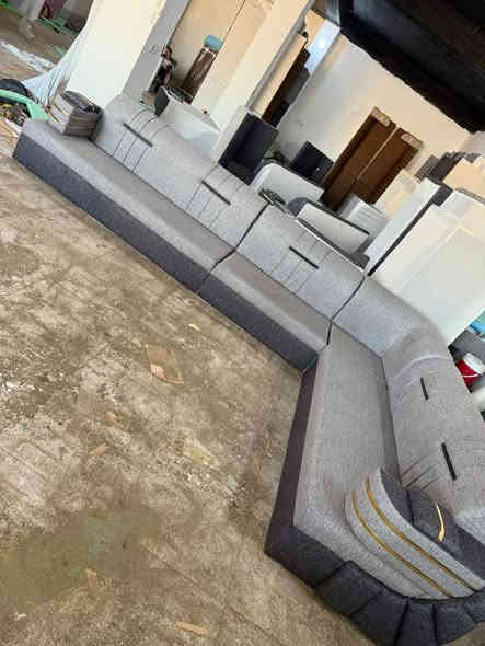 دواوين تفصال خشب بلايود اسود رجلين حديد جميع الأوان متوفر
العنوان قلعه سكر الشارع الخدمي خلف المجلس البلدي للاستفسار ***********
