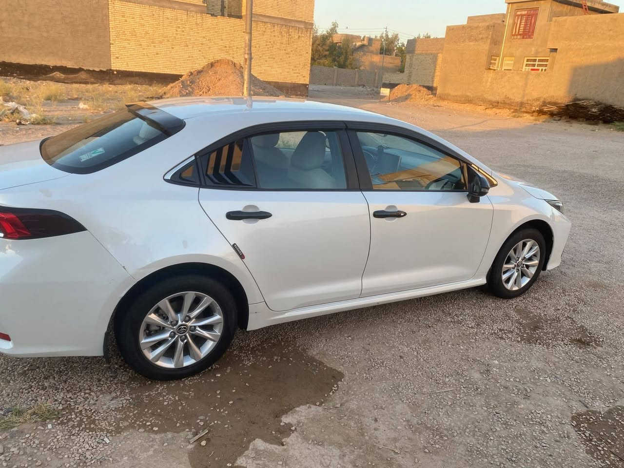 كورلا ساز موديل 23 ماشية 83 الف فقط رقم اربيل باسمي بيها بارد بالجاملغ الخلفي عكس السايق مكانها فلوجة السعر 163 وبيها مجال للاتصال ***********
