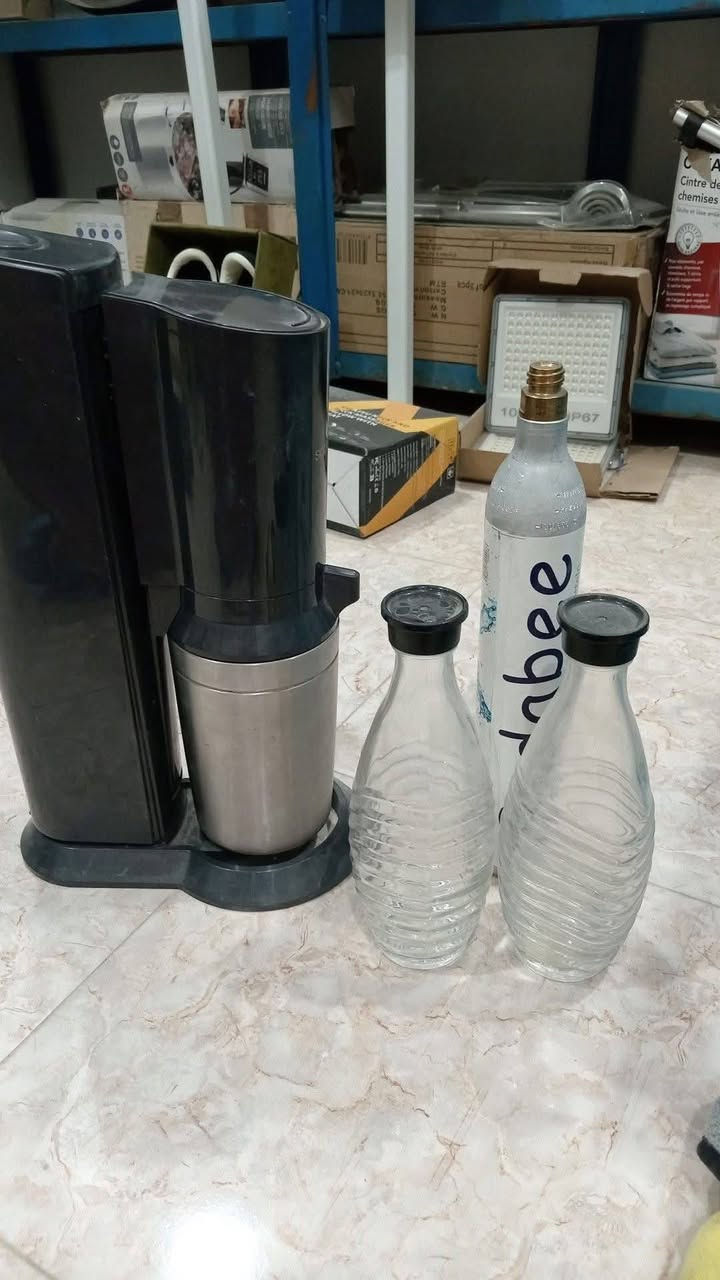 صانعة مياه غازيه كامله سعره ٣٥ الف مع التوصيل


**إذا كنت صاحب هذا الإعلان وتريد حذفه لأي سبب، رجاءا أرسل رسالة إلى الدعم الفني**