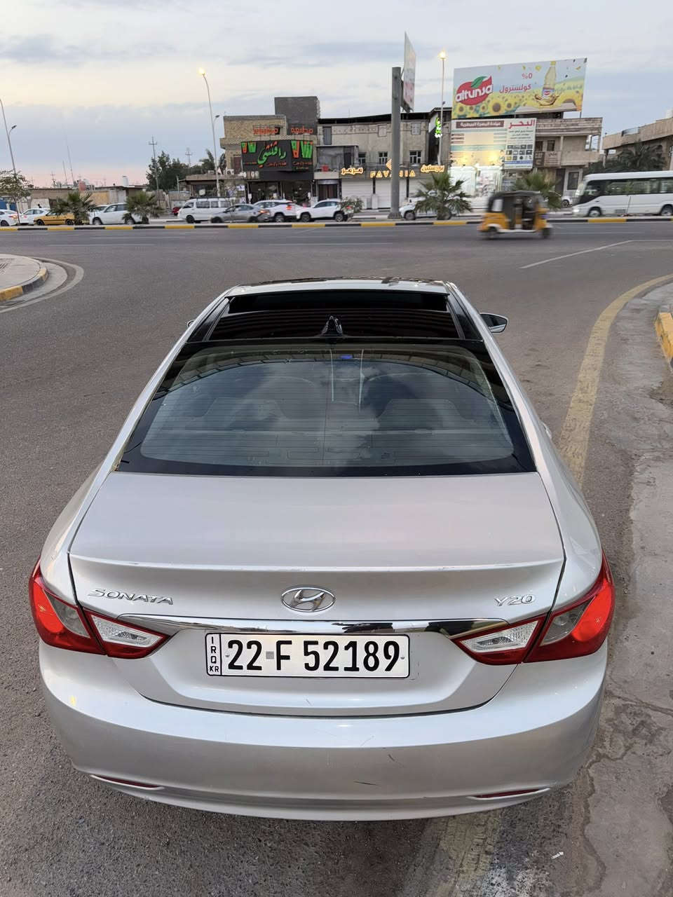 السلام عليكم  سوناتا 2013 غاز بلاد خط واحد وارد كوري 
ادوات ادوات كصه جنطه 
بنوراما فتحيتن فول مواصفات جاهزه مناقصها شي السياره جديده وحلوه  
السعر 50
مكاني البصره
***********
