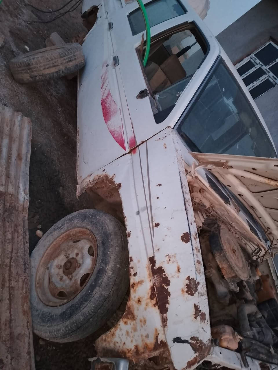 سلام عليكم عندي بيكم نيسان موديل 1992سيارةكير محرك كفالةسنوية صاقطةالستفسار على الرقم*********** عنوان السيارة بغداد المشاهدة
