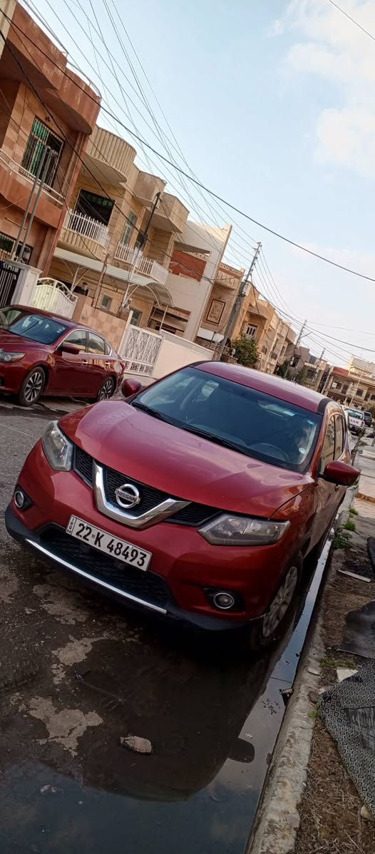 نيسان روج موديل 2016 مواصفات S بيها قطعتين صبغ فقط بدون دواخل بشرط.. كير ومحرك بشرط.. هزه ورقم وسنويه جديد.. مكان السيارة اربيل
السعر 133 و بيها مجال قليل
***********
