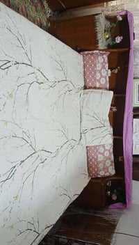 غرفة اخشاب نضيفه كامله و الدوشك ويه الجربايه للأستفسار: 07715348359