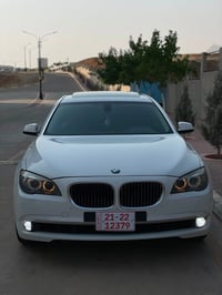 بي ام دبليو ٧٤٠Li • ٢٠١١ • ٩٠٠٠٠ كم