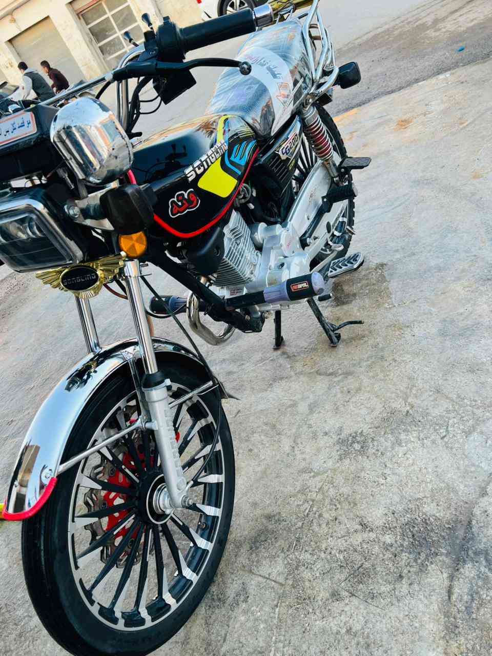 سيفان للبيع كله شغاله موديل 2025جديد صانصه رياضي بصمه شغاله مابيه ينقص شراي هاذا رقمي ***********عنوان ديالى طريق دلي عباس
