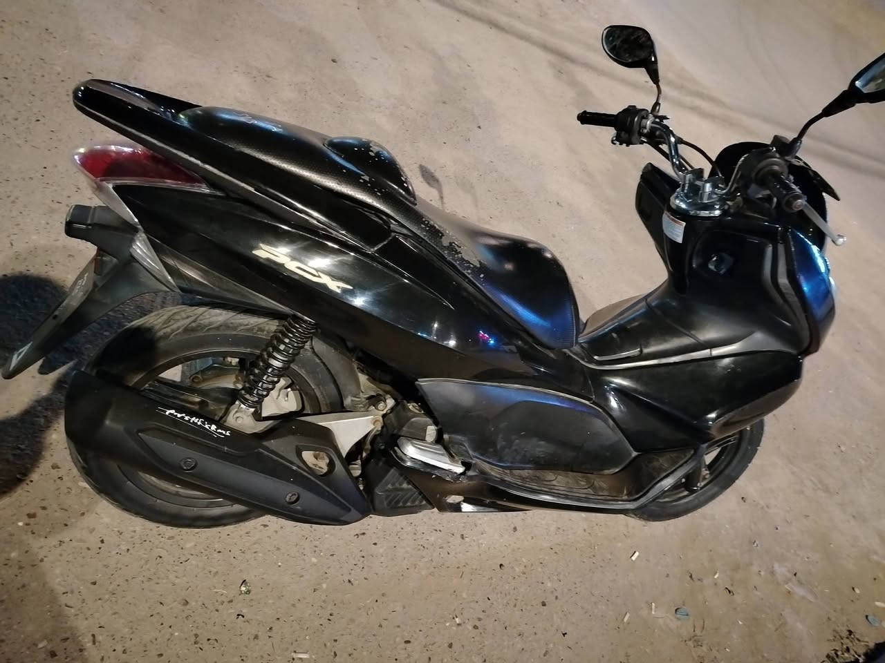 دراجة بي بي اس جيل الاول دراجة نضيفة مكينة مكفولة كهربائيات كلهن شغلات ومكفولات دراجة معروضة ب 1400 وبيه مجال ل استفسار او مراسلة واتساب ***********
