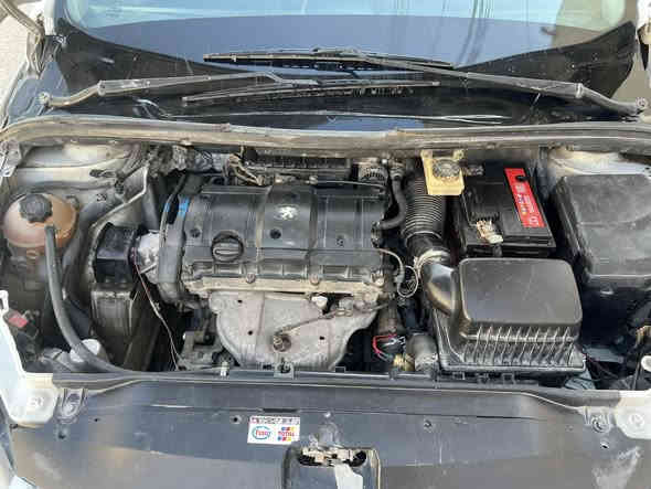 بيجو فرنسي 307 موديل 2004 مصبوغه عام نواقصها مشط استيرين يذب دهن او جاملغ صوب اليسره يردله تبديل محركها خير من الله بس الكير اشويه تعبان القماره مفطر الصبغ اشويه سعره 38
رقمها بغداد بسمي ***********
