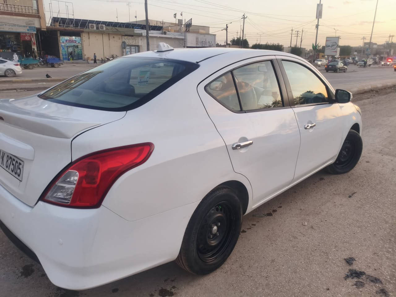 السلام عليكم نيسان صني موديل 2024 مكفولة شرط فحص بيها بارد بلجاملغ الامامي سياره باسم الشركه وكاله تحويل ماشيه 35 جاهزه من كلشي مكان السياره ديوانيه 110$ الاتصال ع الرقم ***********
