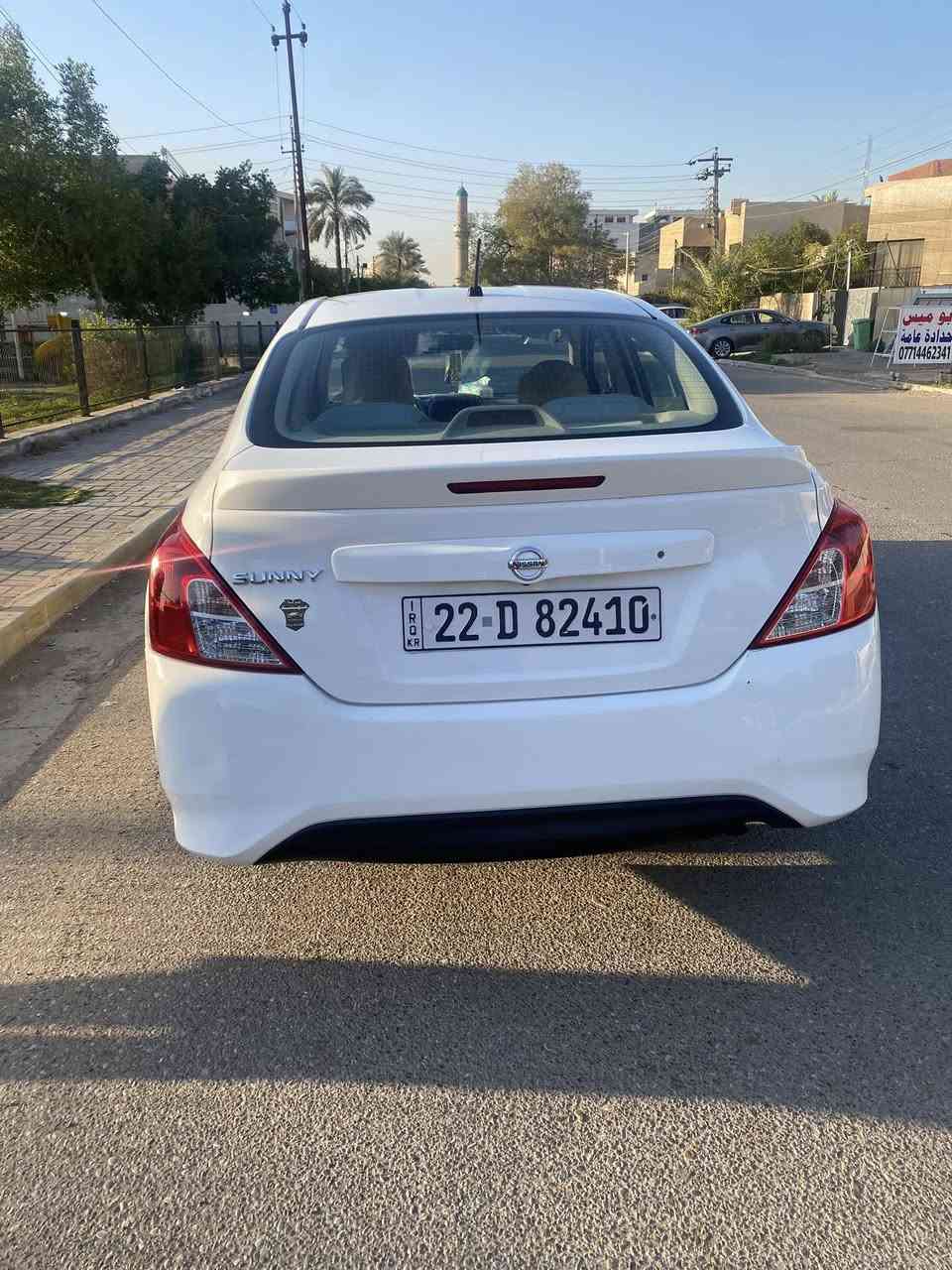 السلام عليكم
نيسان سني هندي للبيع موديل 2023
 السيارة نضيفة وجاهزة من كلشي مابيها نقوصات وماشية 49700 بيها طخات خفيفة السيارة رقمها أربيل شرط ضمان التحويل او وكالة 
مكاني بغداد حي الجهاد
رقم الهاتف ***********
