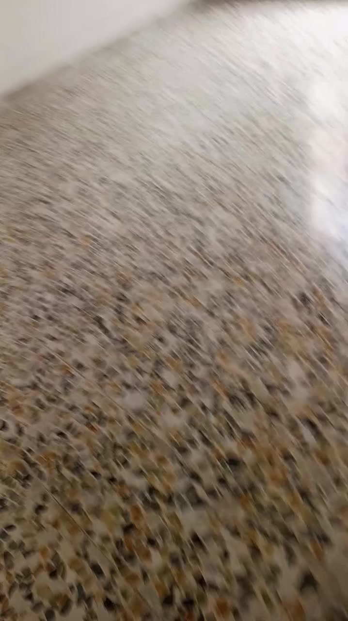 شقة للايجار في حي الوحدة قرب مسجد الكوثر  الاتصال ع هذا الرقم ***********
