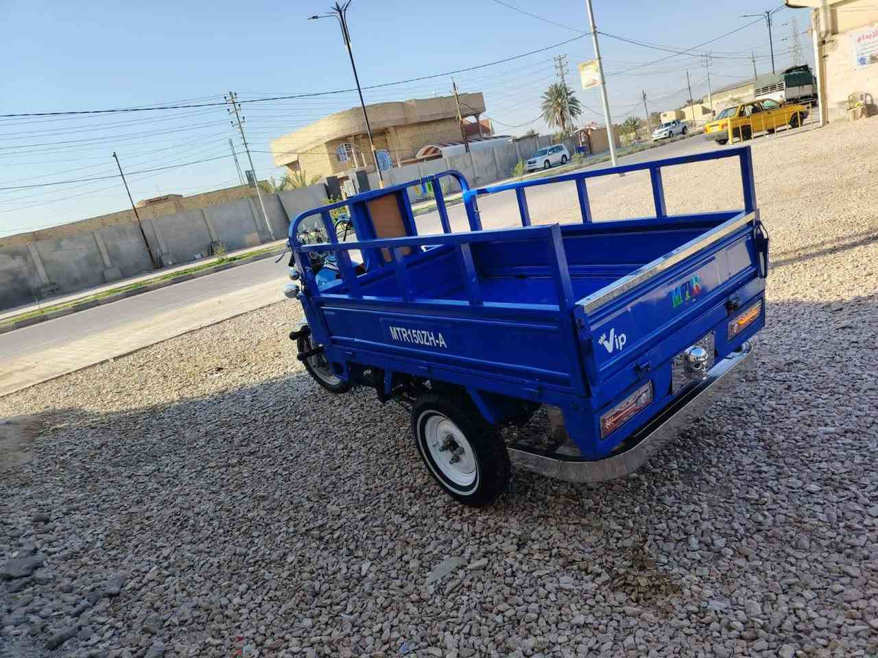 سلام عليكم ستوته ام تياره مديل 16اوراق اصولي تعمير 26مكفوله كفاله عامه ممكان غماس السعر 2400وبيه مجال ***********
