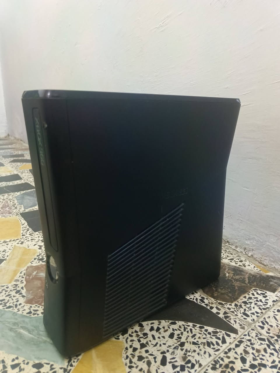 السلام عليكم شباب اكسبوكس 360 النضافة99٪ العاب اكثر من15لعبة قوية وسعر 120 المكان بغداد مدينة الصدر قطاع25


**إذا كنت صاحب هذا الإعلان وتريد حذفه لأي سبب، رجاءا أرسل رسالة إلى الدعم الفني**