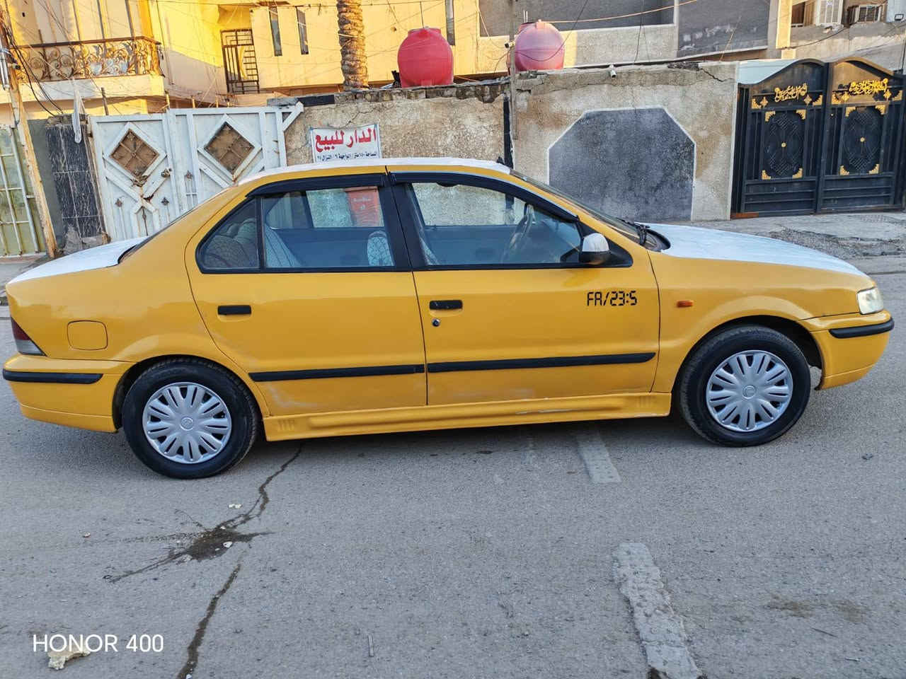 السلام عليكم سيارة سمند للبيع موديل 2012 رقم بغداد دولي محرك وكير خير من الله كهربائيات كلها شغالة سعر 35 ورقة مكاني بغداد الشعب نهاية الفورتات هاتف ***********
