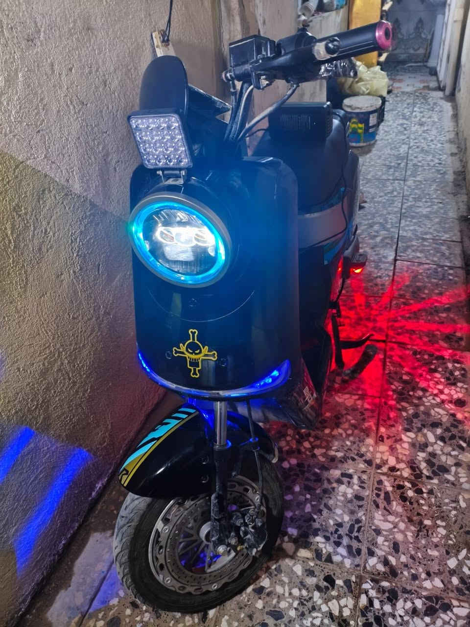 موديل R11 26للبيع
6 بطاريات

بطاريات جديده شرط تفحص

اشارات

نشرات

لايت عالي ناصي

نظام R
تشغيل عن بعد
تشغيل كارت
تشغيل سويج
بيها قفل ستيران
وقفل عن بعد من البصمه
ودراجة سريعة
وتمشي 40 كيلو متر


**إذا كنت صاحب هذا الإعلان وتريد حذفه لأي سبب، رجاءا أرسل رسالة إلى الدعم الفني**