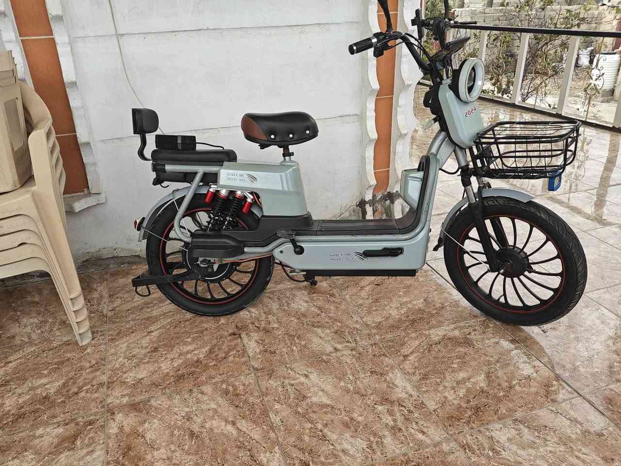 دراجه شحن للبيع خمس بطاريات الدبل نقصها بس بطاريات نص عمر السرعه 99 موديل 2024، 6 دبلات حجم الكبير العشرين الا شو حجم 27 شيار يمنا يسرا كلوب على ناصي


**إذا كنت صاحب هذا الإعلان وتريد حذفه لأي سبب، رجاءا أرسل رسالة إلى الدعم الفني**