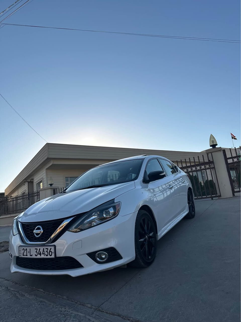 نیسان سێنترا ٢٠١٧
‏SR TURBO
سێ (مۆد لێخوڕین .sport.eco.normal )گێڕ عادی و ئۆتۆماتیکە.سوکان ڤۆلیۆمە .تەحدید سورعەیە. سەدەفە سەیارەکە .سلەیدە. لەیت عەدەسەیە. ویل کەپی بیلەدە. کوشن هیتەرە . سەنەوی تازەیە تا ٢٠٢٩ . ١٤٠ هەزار ڕۆشتوە
بیلەد سپۆرتە
سەیارەکە زۆر پاک ماوەتەوە دوو پارچە بۆیاخی هەیە چاملخی دواوەو سنوق وەک شەریکە چاکراوە دەعمەکەی   خەفیفە سەیارەکە هیچ ماسرۆفی نیە،
سعر 125$
***********
*********** شمشمل, السليمانية
