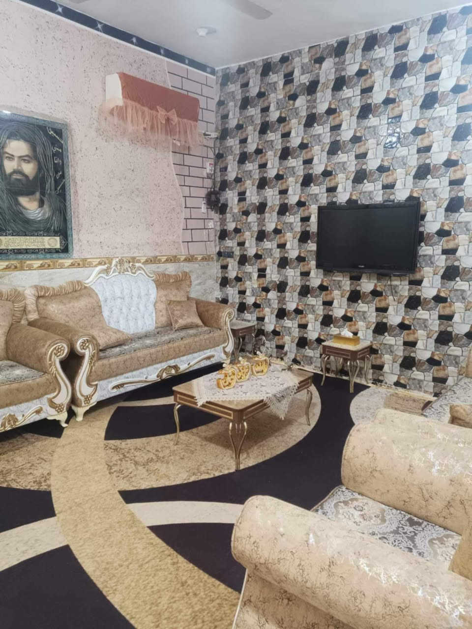 @إشارة السلام عليكم من رخصت الادمن بيت للبيع بل وافدين مقابيل التارتان مساحة 150 متر كامل مثل مواضح بصور السعر 32 وبي مجال الاستفسار اكثر الاتصال على الرقم ***********
