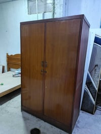 غراض للبيع • شارع ٨٠