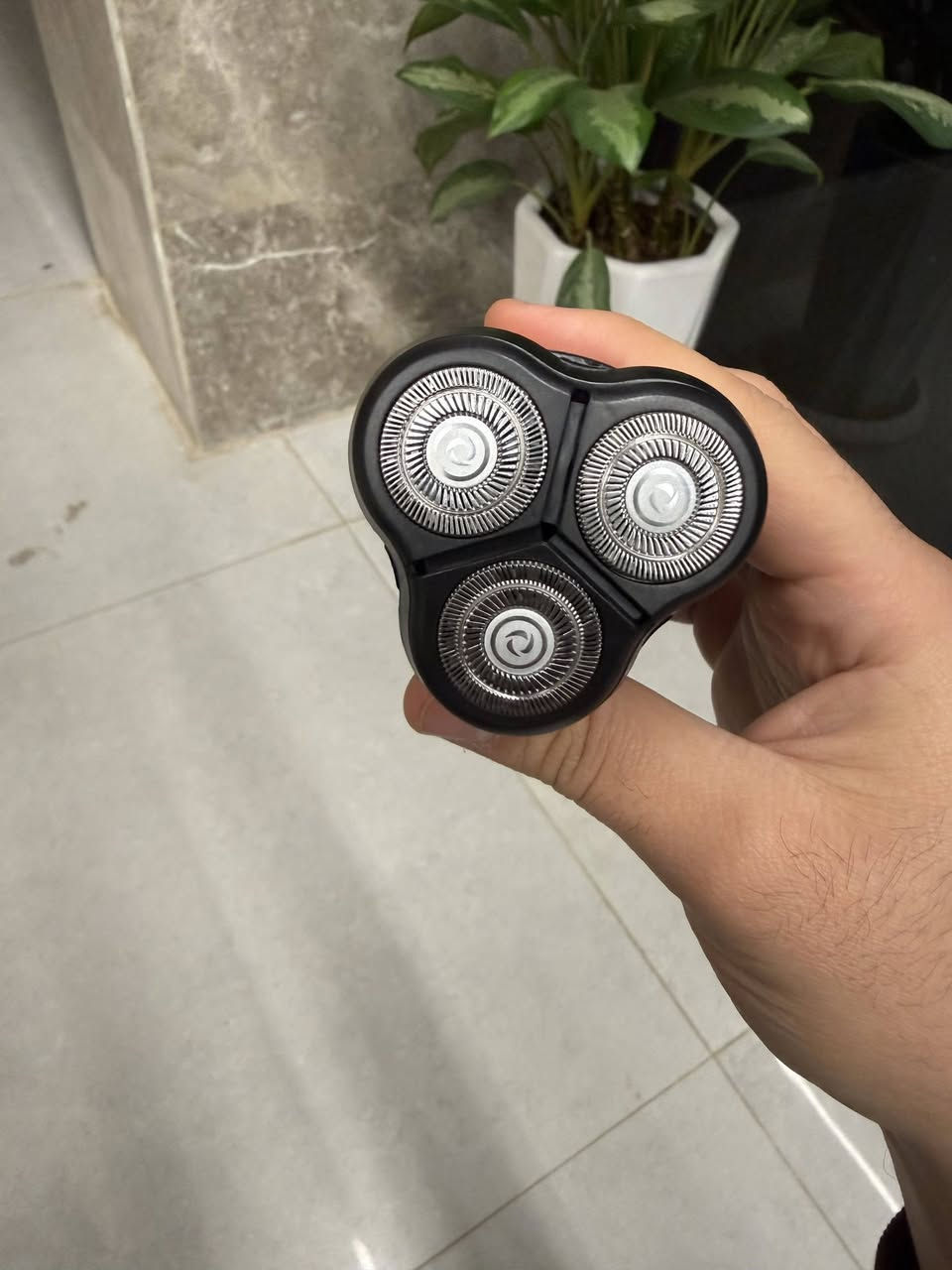 ماكينه حلاقه كهربائية ثلاثيه 3 رؤوس، بسعر 15 ويه التوصيل ✌️


**إذا كنت صاحب هذا الإعلان وتريد حذفه لأي سبب، رجاءا أرسل رسالة إلى الدعم الفني**