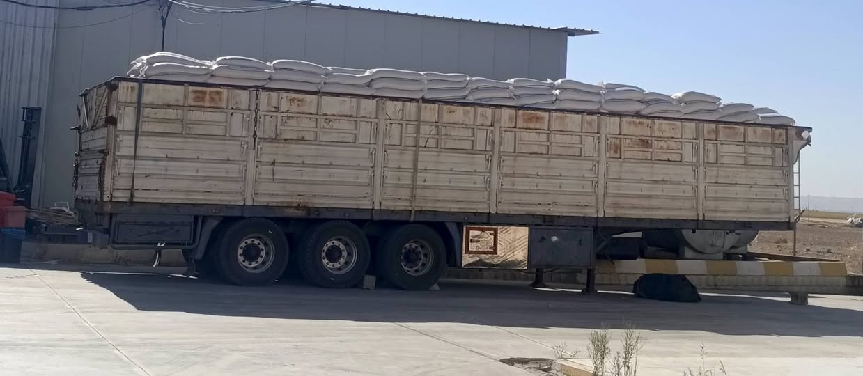 عربانه للبيع شاص 16 .
12 تاير جديد. اصفاح جدد ما بيها نقص 
رقم هاتف *********** ابو بهاءكركوك
