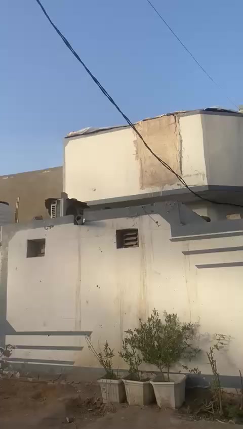 سلام عليكم بيت طابو زراعي سند 25 مساحه 200 متر يحتوي ع طابقين الطابق الأول غرفتين صاله استقبال مطبخ صحيت داخلياً وخارجيات وممر ع داير البيت الطابق الثاني غرفتين صاله صحيات مطبخ العنوان بابل الكفل شارع الأطباء حي الزهراء للإستفسار ***********
***********
