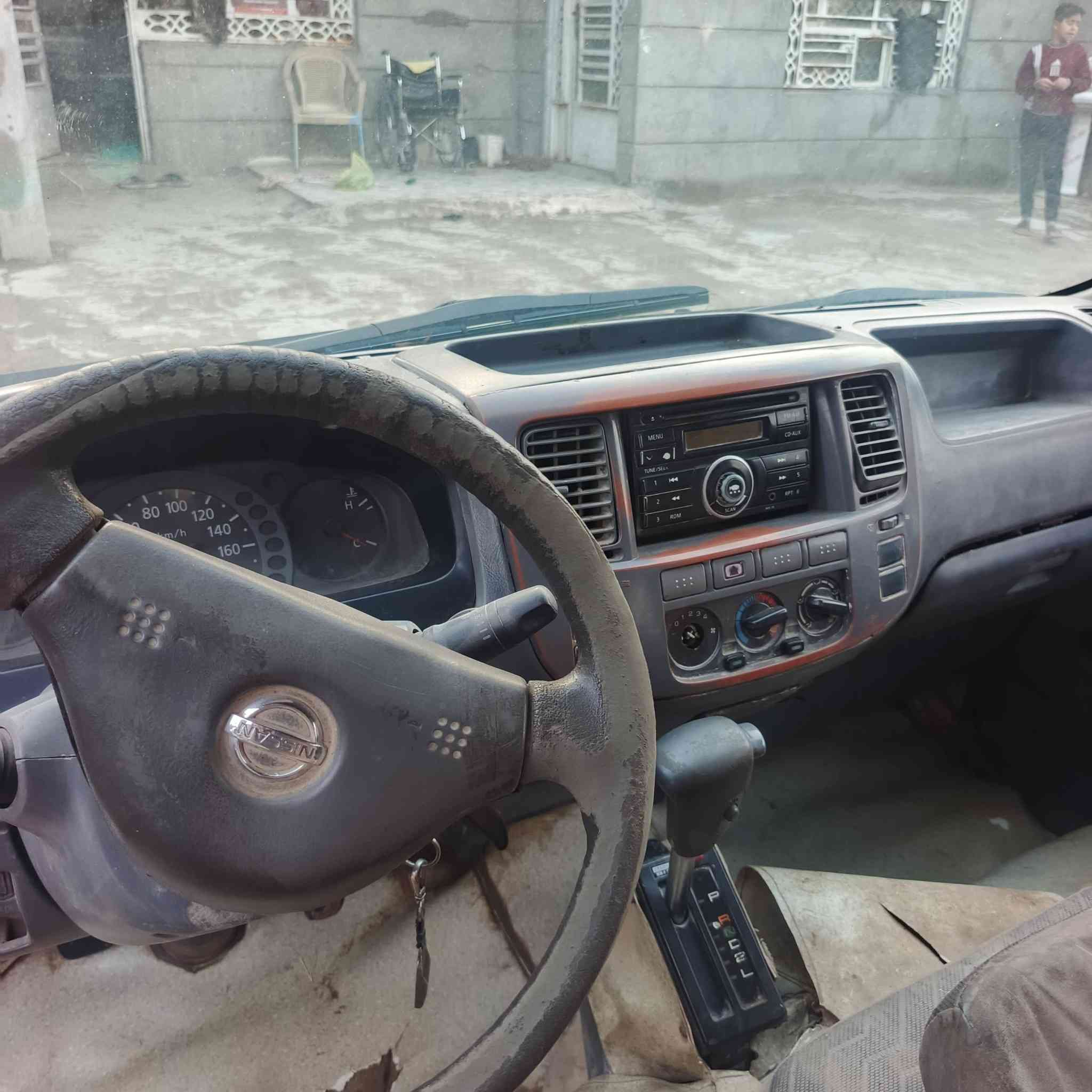 نيسان لبيع 2006رقم بغداد نكليزي بسمي كيرومكينه بطه محور السياره مكفوله مكان بغداد السياحي ***********
