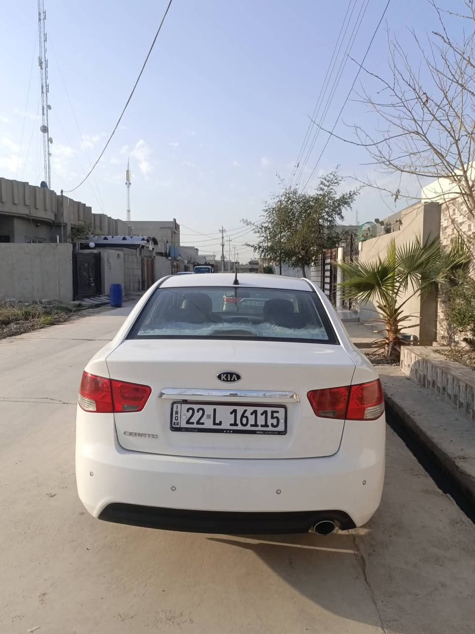 كيا سيراتو موديل 2011
كيه سيراتو فول مواصفات وكير ومحرك شرط لا صرف لا نفخ 
داخل لونين ، مرايات شفط ، كير اوتو ماتيك وعادي 6 نمر 
شاشه وكاميرا خلفيه ، تحكمات استيرن 
وحساسات خلفيه 
الضرر مكانين بارد بل جاملغ وبسيط جدا 
السعر 108 للتواصل ***********
***********

