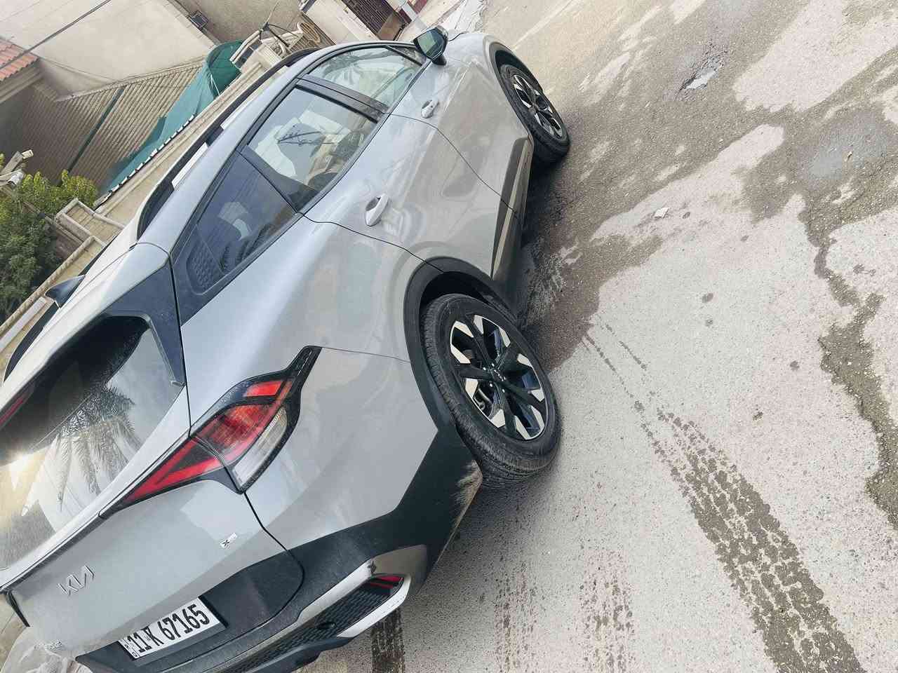 سلام عليكم
سبورتج للبيع يالله 

امريكي موديل 2023 لون سموك

- ضرر السيارة صندوك جنطة ضرر بسيط

- ⁠وجاملغين وبنيد

-مواصفات  

بصمة

كشنات جلد 

شاشة متصلة 

صندوق كهرباء 

شحن وايرليس ومنافذ شحن خلفية 

رادار امامي وجانبي 

حساسات 

كرسي سائق كهرباء والكراسي الامامية تدفئة 

هاند بريك دكمة 

ترحيب عند الاقتراب وبصمة دخول ذكي 

تشغيل عن بعد 

-انظمة قيادة( سبورت، نورمال ، سمارت )

قطعتين تبريد  

فور ويل 

قيادة ذاتية ( تحديد مسار وتحديد سرعة ) 

توقف ذاتي

اشاير بالمري 

شاشة لمس متغيرة للتحكم بالميديا والتبريد 

تحكمات فول بالستيرن وبعد بيهة مواصفات 

-سيارة ماشية 30 الف مرقم بغداد 

باسمي تحويل ثاني يوم

المكان بغداد البلديات 

السعر 178 رقم هاتف ***********
