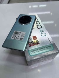 انفنكس زيرو 40 ذاكرةً512 كامل الملحقات  مستخدم شي قليل السعر٢٠٠ الف بغ...