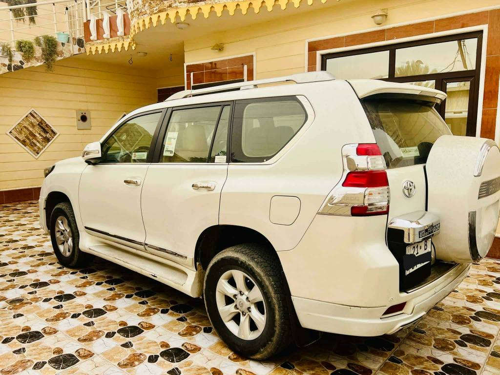 پرادۆ مۆدیل 2013 
سەیارەیەکی جوان و پاک و بێ مەسروف 
سەنەوی نوێیە تا 2029 
بەناوی خۆمانەوەیە 
مواسەفاتی 
دەبڵ ئەکسل 
سەلاجە 
سێ ڕیزکوشن 
سەیارەکە بێ بۆیاغە و بێ عەیبە 
ماڵی دۆستە 
ژ.م : *********** كالار, السليمانية
