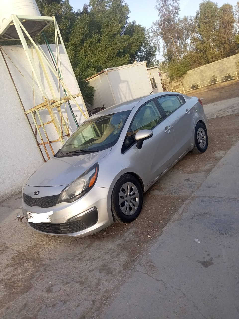 كيا ريو 2017 امريكي ماشية 67 رقم كربلاءدولي مكينة 1600  سنوية مجددة مكانها كربلاء حادثها قبق جنطة فقط بدون دواخل السيارة جديدة بمعنى الكلمة السعر 100الشراي يتصل ***********
