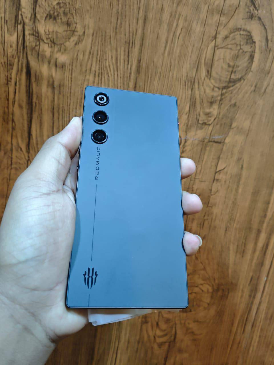 ريد مجك 10 اير جهاز جديد صاله شهر من مستخدم كامل ملحقات مراوس بكير نضيفه حسب الاقتناع  ***********
