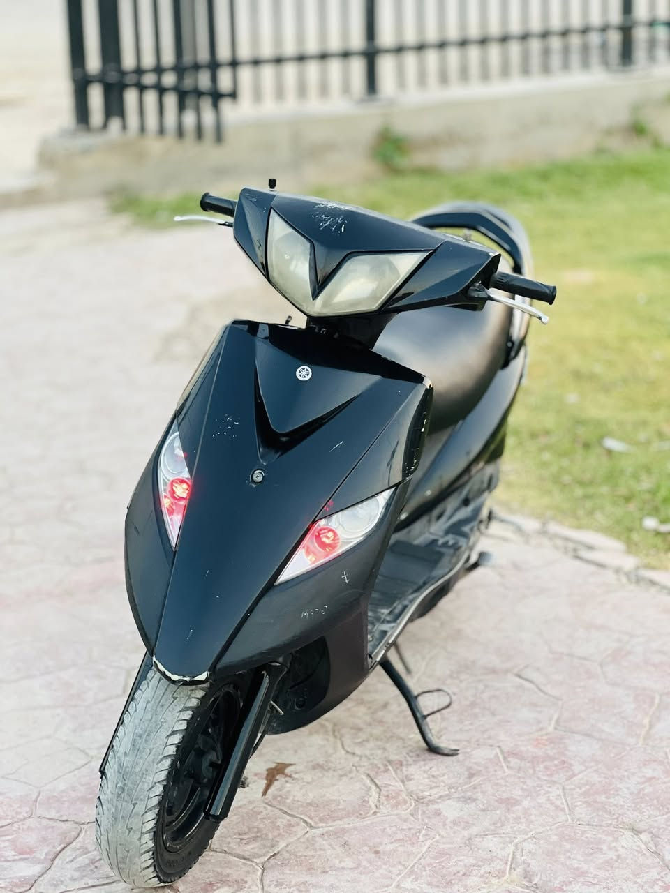 سلام عليكم
ثعلب Gtr
للبيع دراجة مكفوله صارله شهرين نازله رمبه فقط طكت ب ايدي دكمة السلف فقط هذا نقصه الدراجة مابيه شـჂ̤ ثاني مراكضه صوت المكينه ناعم الى درجة دراجة نفس ماهيه رمبه لحد ويجي يدور - مـٰادريـٰـہ شنو بيه السعر 550 وبيها مجال منفيس كامل مكانة بغداد المنصور
اي استفسار على هذا رقم
0778 228 3952
