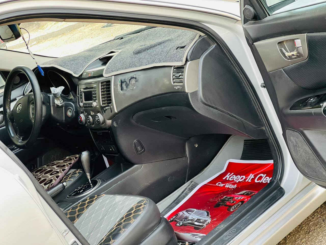 اوبتما مديل 9 خليجي سعر 103وبيها مجال الاستفسار  *********** مكفوله من ضربه وتبديل بيه قطعتين صبق كلير بدون حادث سيارة جديدة وجاهزه مواصفات كامره خلفيه تحكم استيرن جيتهين داخل جلد اشاير مري حداديه تخم تارير مثبت سرعه تبريد تدفئه شغال مكينه وكير مكفولات 2000دوش سياره جديده بمعنه الكلمه مكان سياره كربلاء
